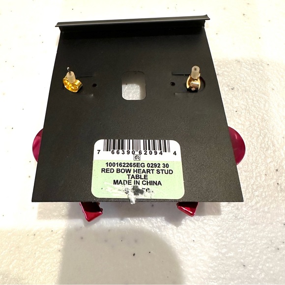 NWT INC Earrings Double Hearts in Dark Pink Acrylic w/ bow in pink baguettes - Picture 9 of 9